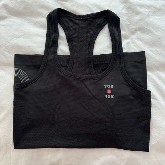 Lululemon Black Swiftly Tech Tee Toronto 10K Tank - Picture 3 of 4